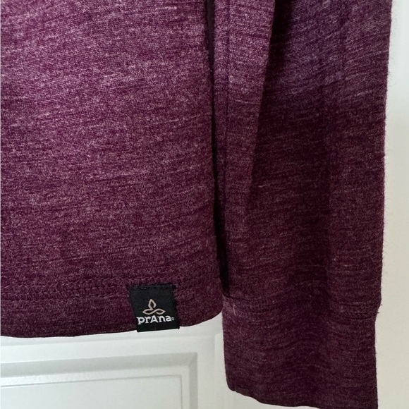 prAna Men's Size Small Long Sleeve Collar Button Up Shirt EUC - Picture 6 of 6